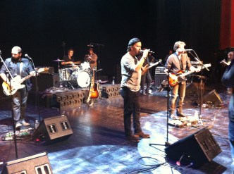 Ensayo con Álvaro Urquijo. Foto: Chema Doménech Ensayo con Álvaro Urquijo. Foto: Chema Doménech