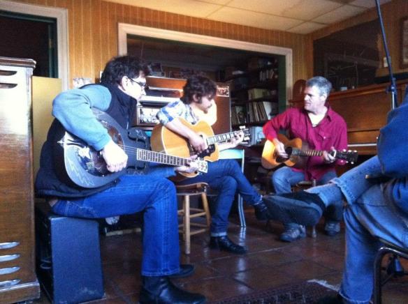 430660_10151311538420505_340955378_n